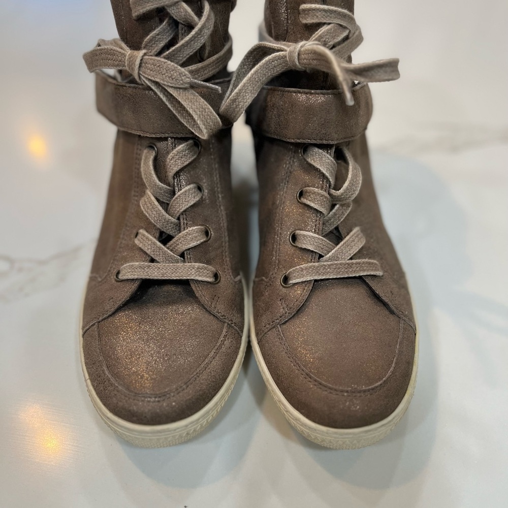 Paul Green Munchen Tall Sneakers Metallic View 3